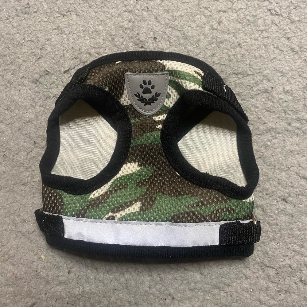Medium Dog Camouflage Harness